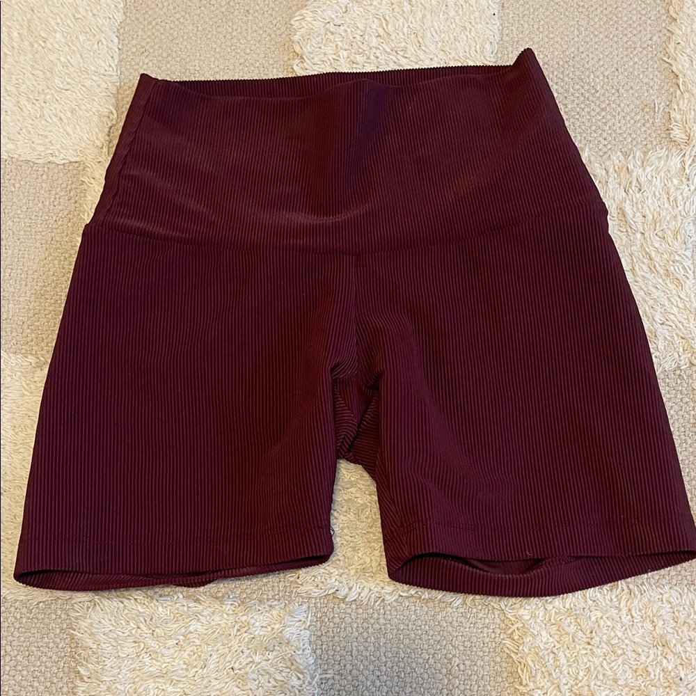 Skatie High Waist Ribbed Bike Shorts - Burgundy